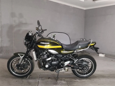 Kawasaki Z900RS