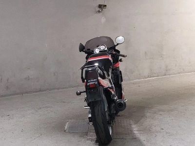 Suzuki GSX-R1100