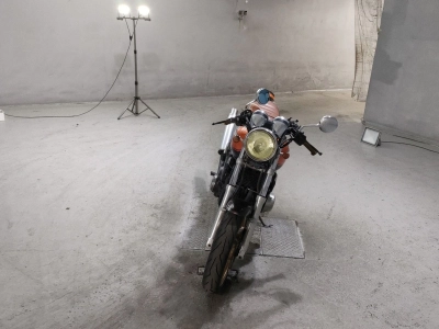 Kawasaki ZEPHYR400K