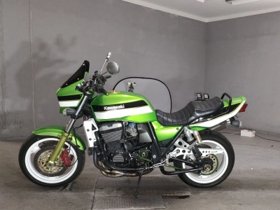 Kawasaki ZRX1100