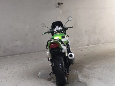 Kawasaki ZRX1100