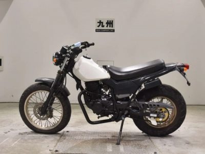 Yamaha TW225(SHO LOUIS  NOT EQUIPPED )