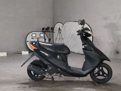 Suzuki ADDRESS V50