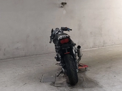 Honda CB400SFV-4