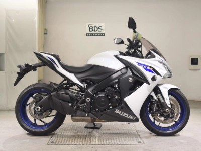 Suzuki GSX-S1000F