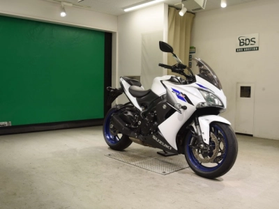 Suzuki GSX-S1000F