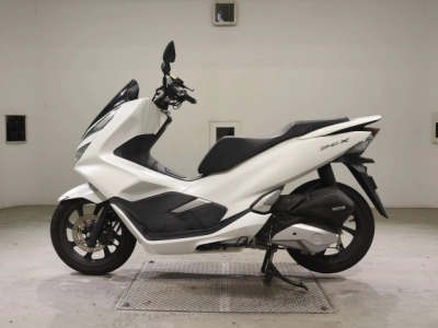 Honda PCX125-3
