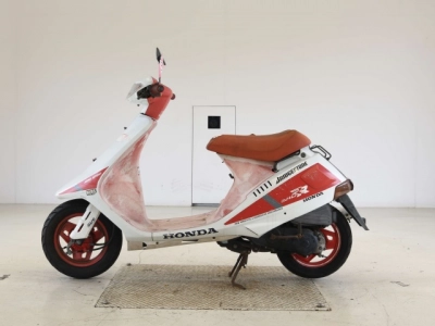 Honda DJ