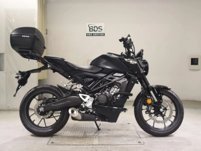 Honda CB125R-2
