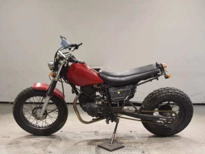 Yamaha TW200
