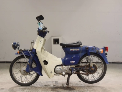 Honda C50