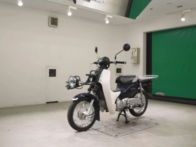 Honda C110-2