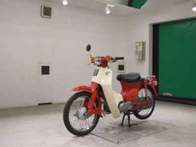 Honda C50