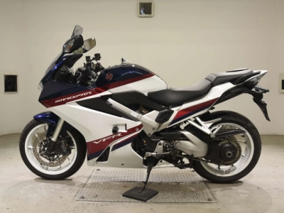 Honda VFR800F