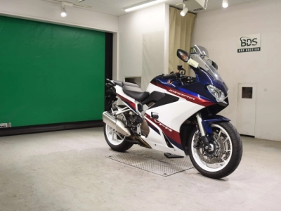 Honda VFR800F