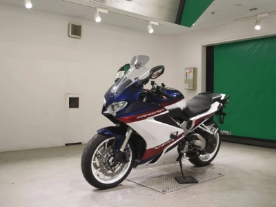 Honda VFR800F