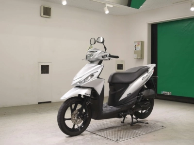 Suzuki ADDRESS110-2