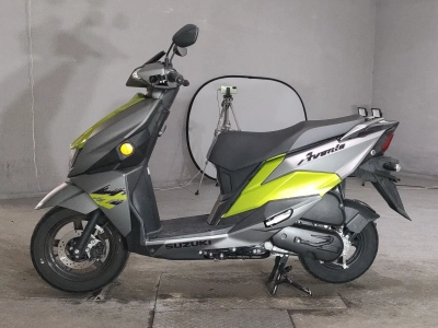 Suzuki AVENIS125