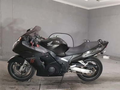 Honda CBR1100XX