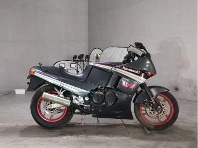 Kawasaki GPX400R