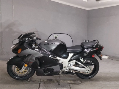 Suzuki GSX1300R HAYABUSA