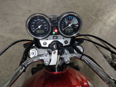 Honda CB400SFV-4