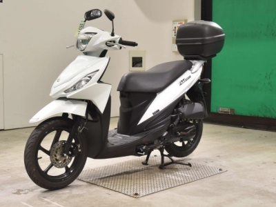 Suzuki ADDRESS110-2