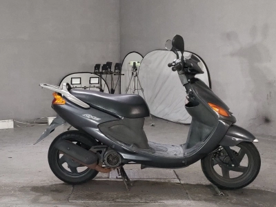 Yamaha AXIS100