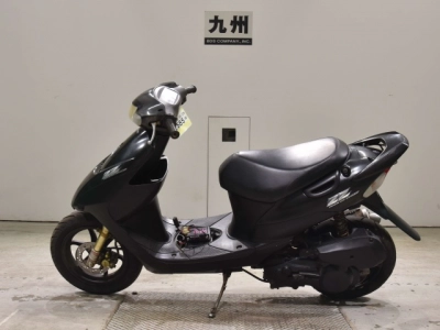 Suzuki ZZ