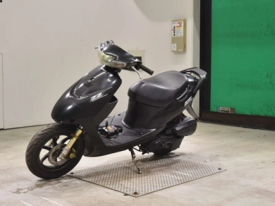 Suzuki ZZ