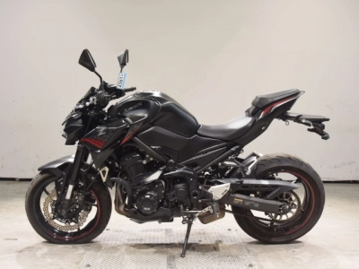 Kawasaki Z900-2