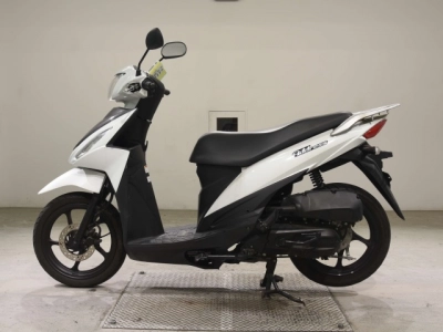 Suzuki ADDRESS110-2