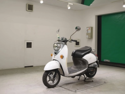 Yamaha VINO-2
