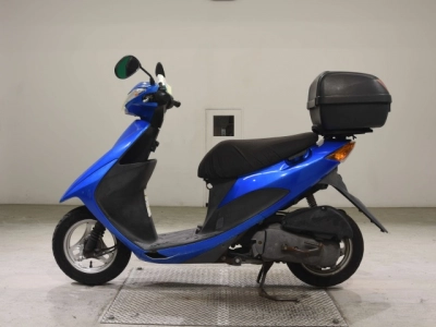 Suzuki ADDRESS V50