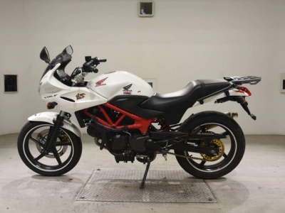 Honda VTR-F250