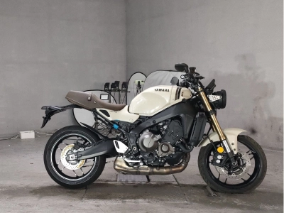 Yamaha XSR900