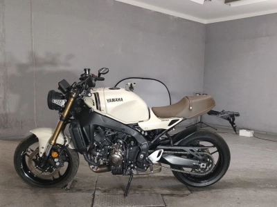Yamaha XSR900