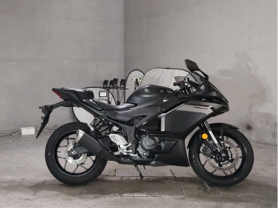 Yamaha YZF-R25