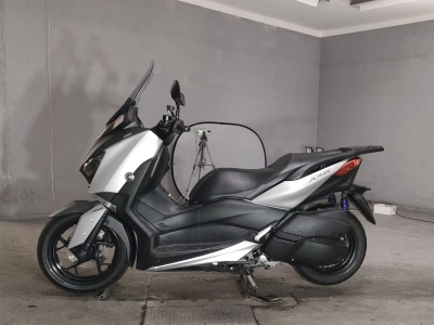 Yamaha X-MAX250