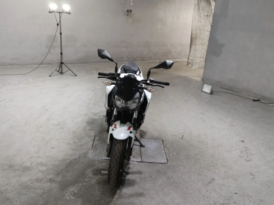 Kawasaki Z400