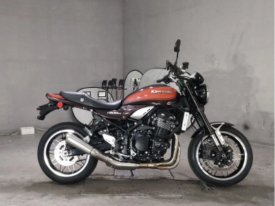 Kawasaki Z900RS