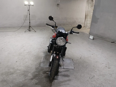 Kawasaki Z900RS