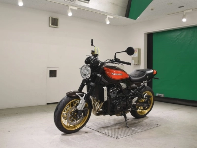 Kawasaki Z900RS