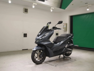 Honda PCX125-4