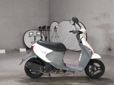 Suzuki LET'S4