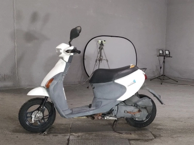 Suzuki LET'S4