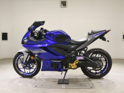 Yamaha YZF-R25