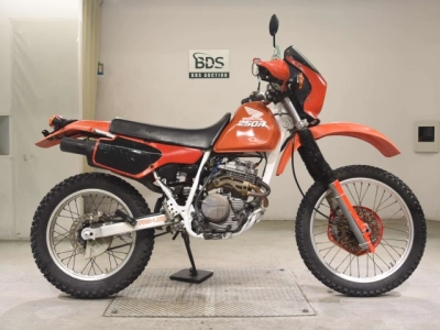 Honda XLR250R-3