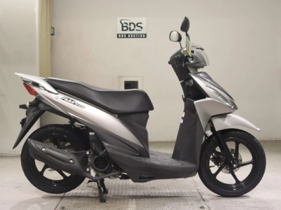 Suzuki ADDRESS110-2