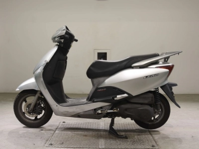 Honda LEAD 110
